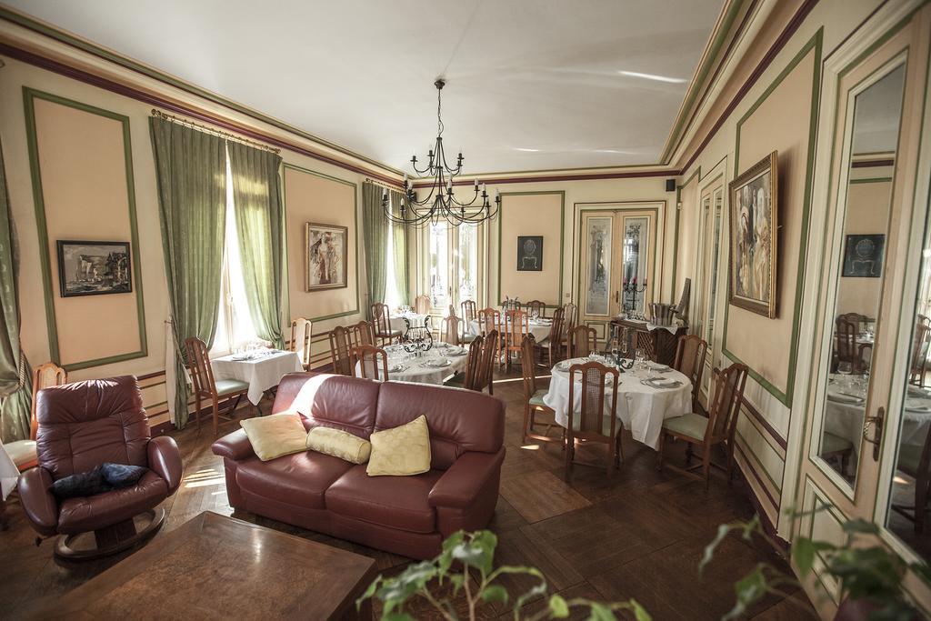Chateau Des Saveurs Saint-Sauveur-dʼÉmalleville Buitenkant foto
